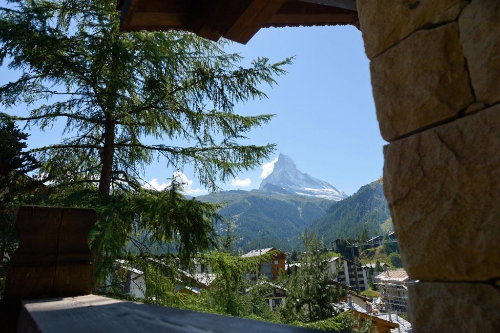Chalet Kisseye With Heated Pool And Matterhorn Views Daire Zermatt Oda fotoğraf