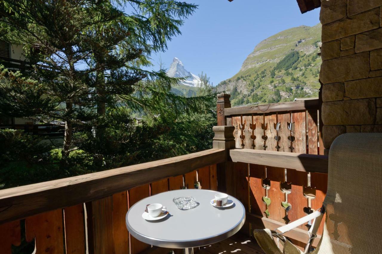 Chalet Kisseye With Heated Pool And Matterhorn Views Daire Zermatt Dış mekan fotoğraf