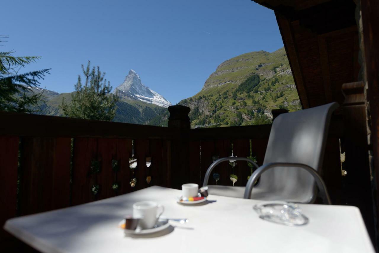Chalet Kisseye With Heated Pool And Matterhorn Views Daire Zermatt Dış mekan fotoğraf
